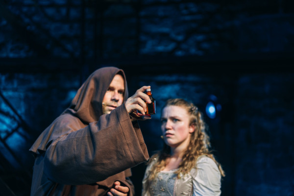 Romeo & Julia – <br>Musical